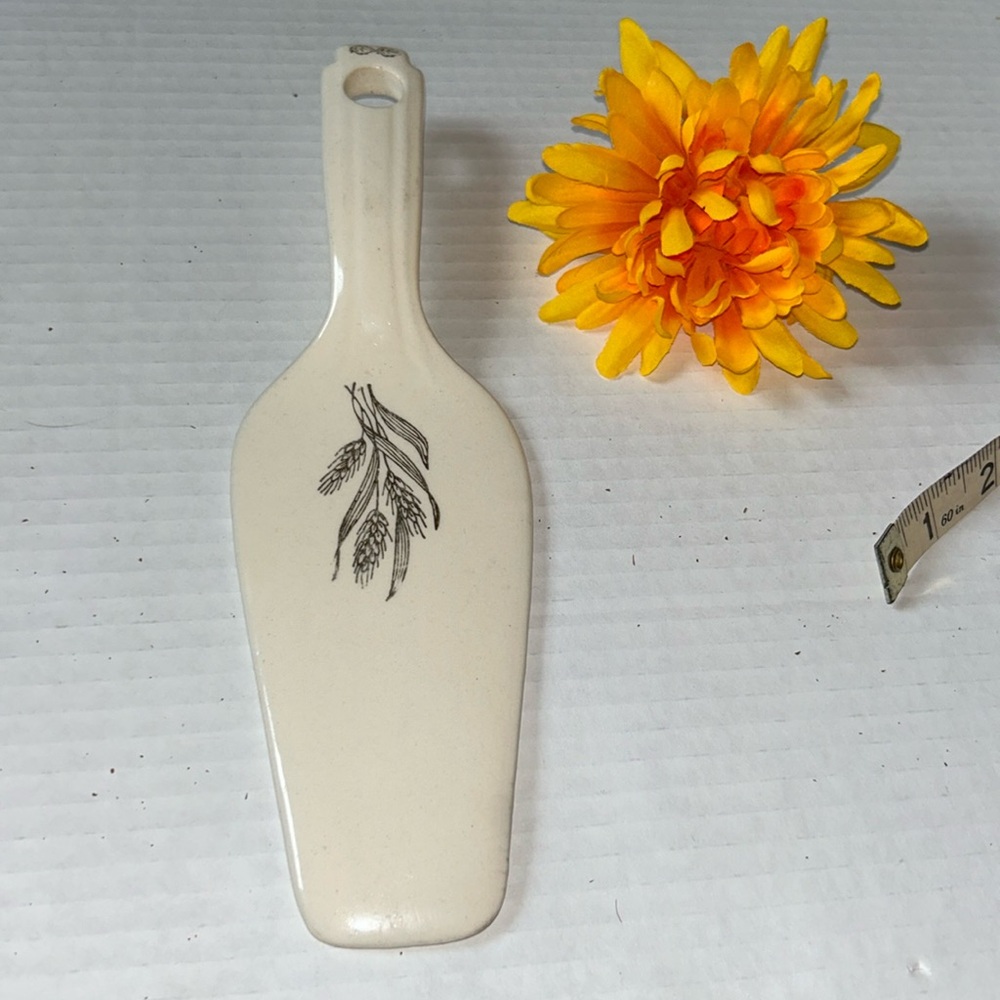 Vintage Ceramic China Cake Server Wheat